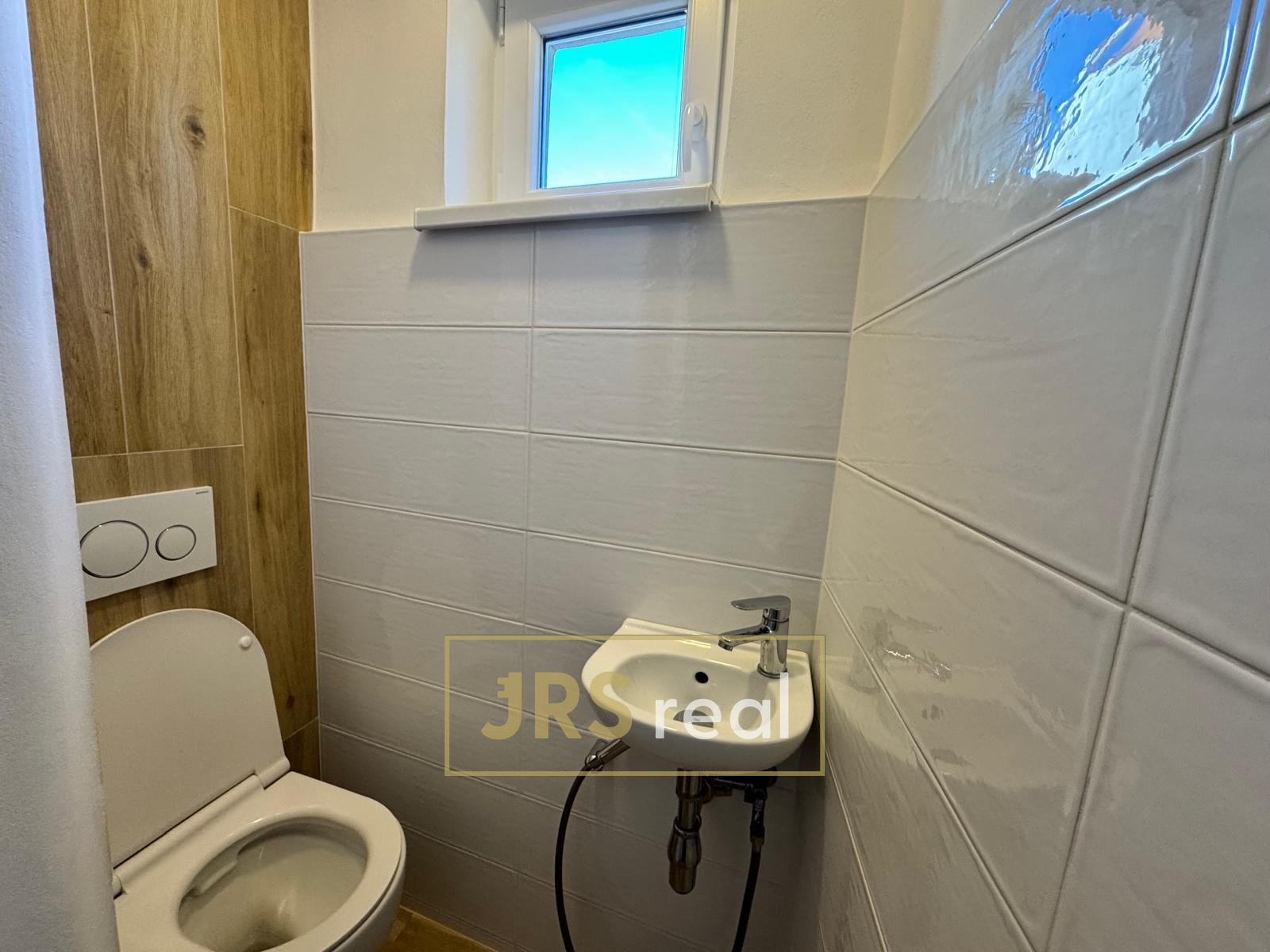 WhatsApp Image 2026-04-01 at 11.00.06 (14)