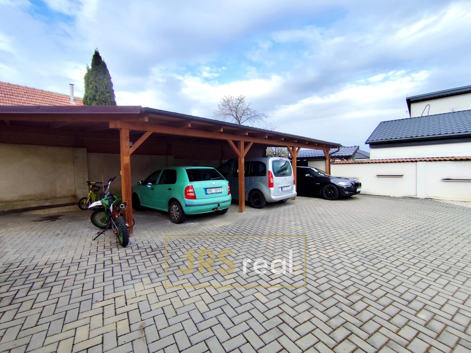 WhatsApp Image 2026-04-01 at 19.03.46