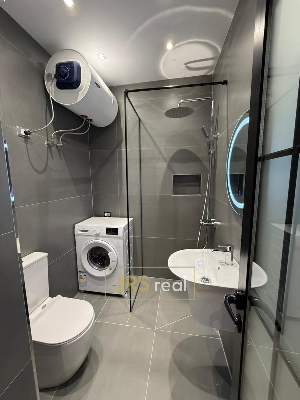 WhatsApp Image 2026-01-15 at 14.30.14