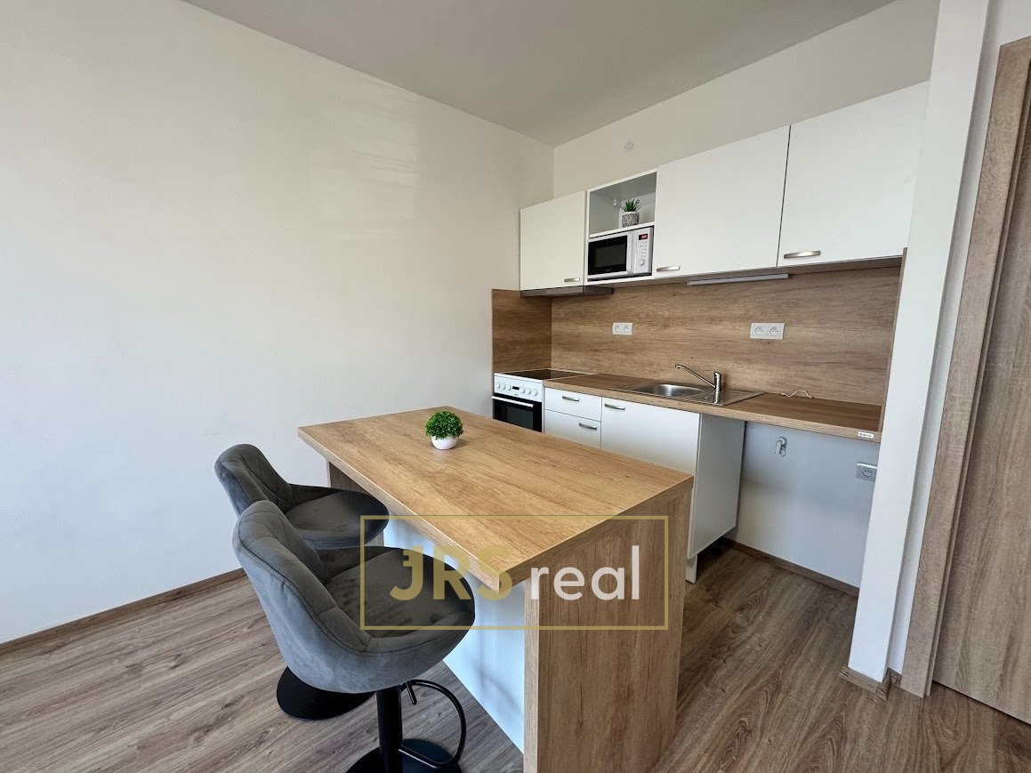 WhatsApp Image 2026-03-12 at 11.01.50 (5)