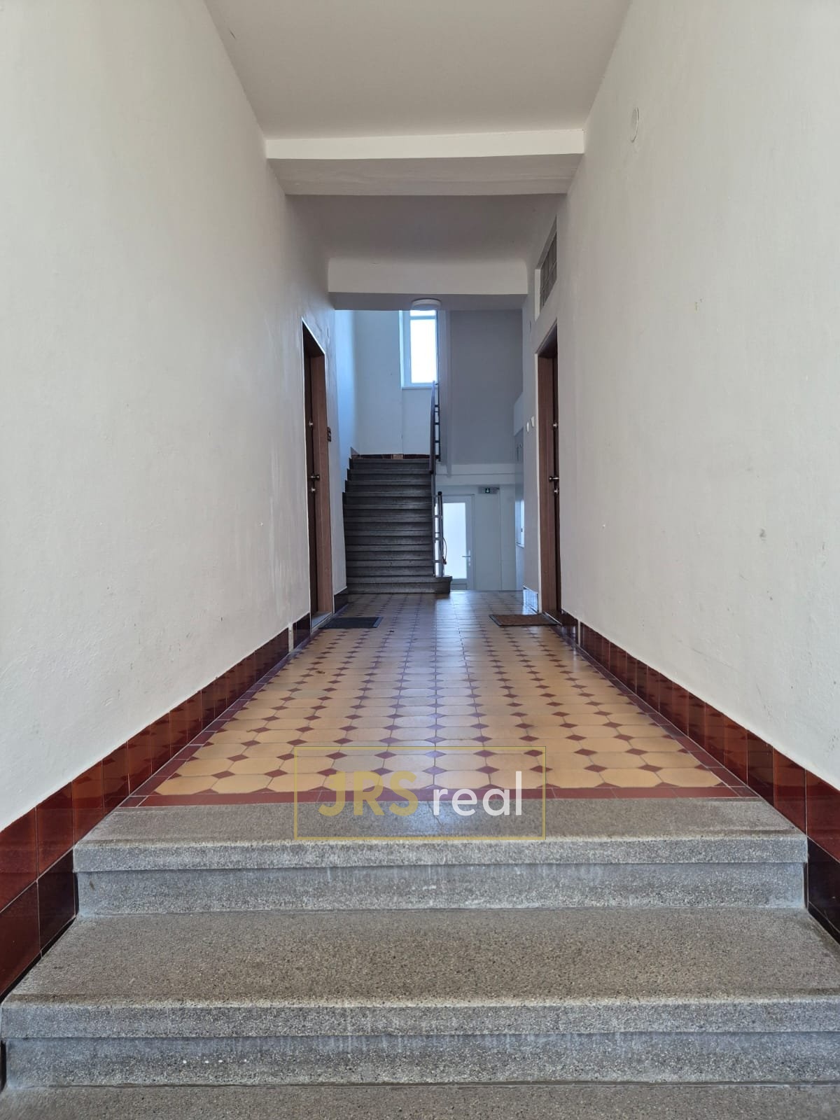 WhatsApp Image 2025-11-18 at 14.46.17