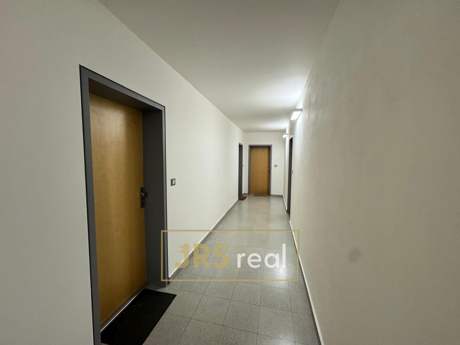 WhatsApp Image 2026-04-16 at 12.26.13 (11)