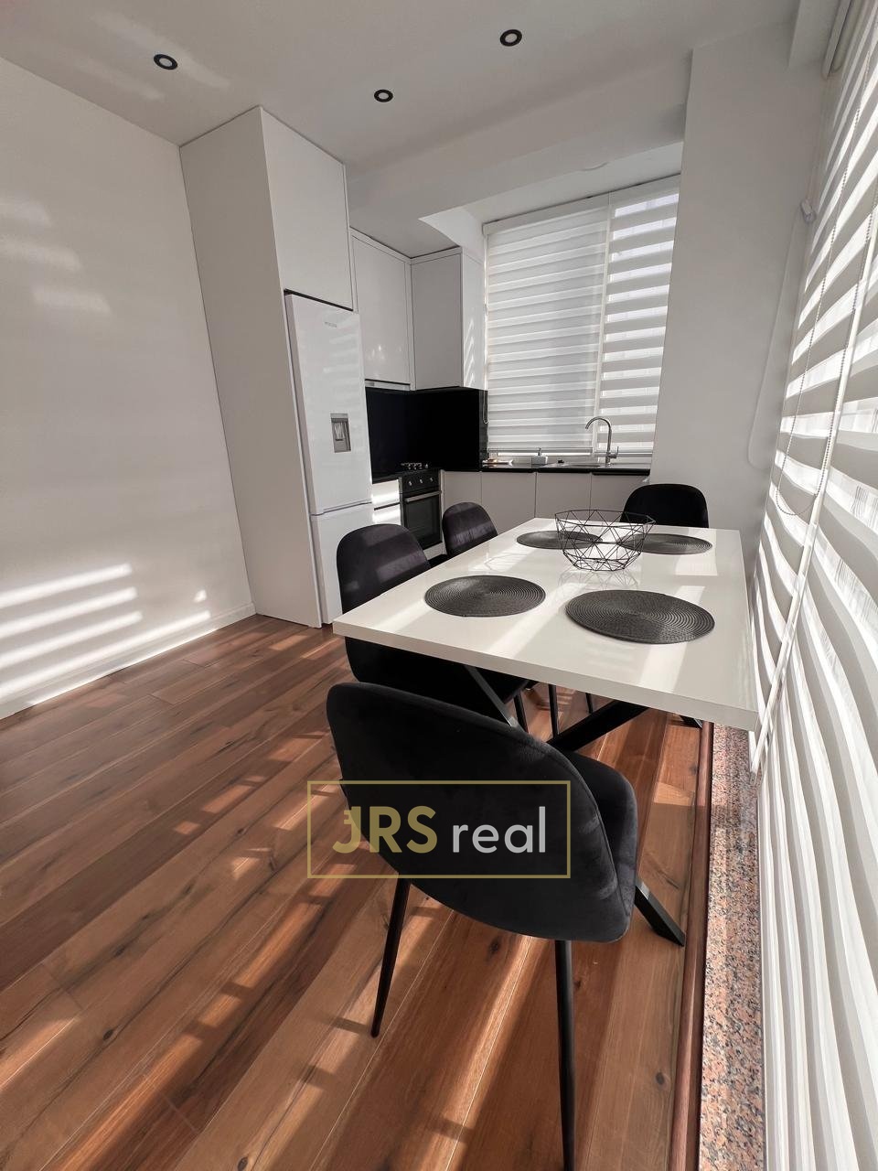 WhatsApp Image 2026-03-05 at 14.04.55 (2)