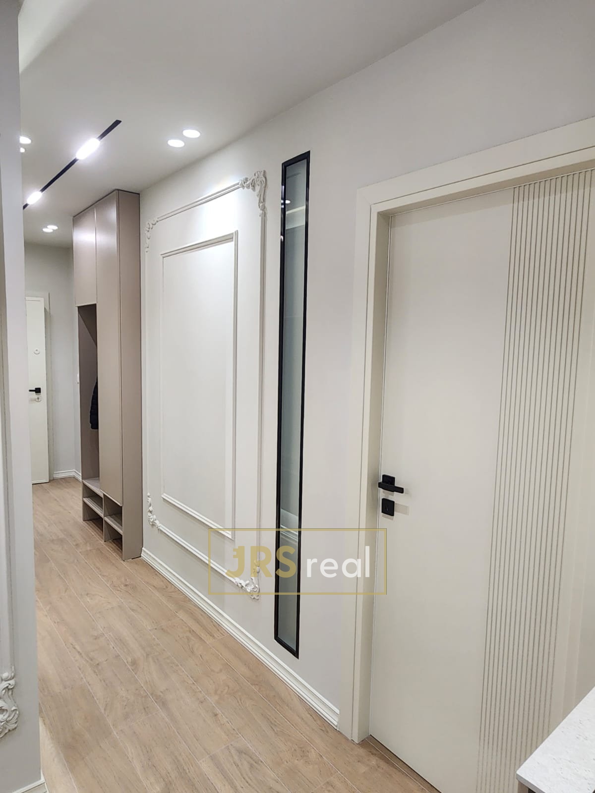 WhatsApp Image 2025-12-11 at 20.17.53