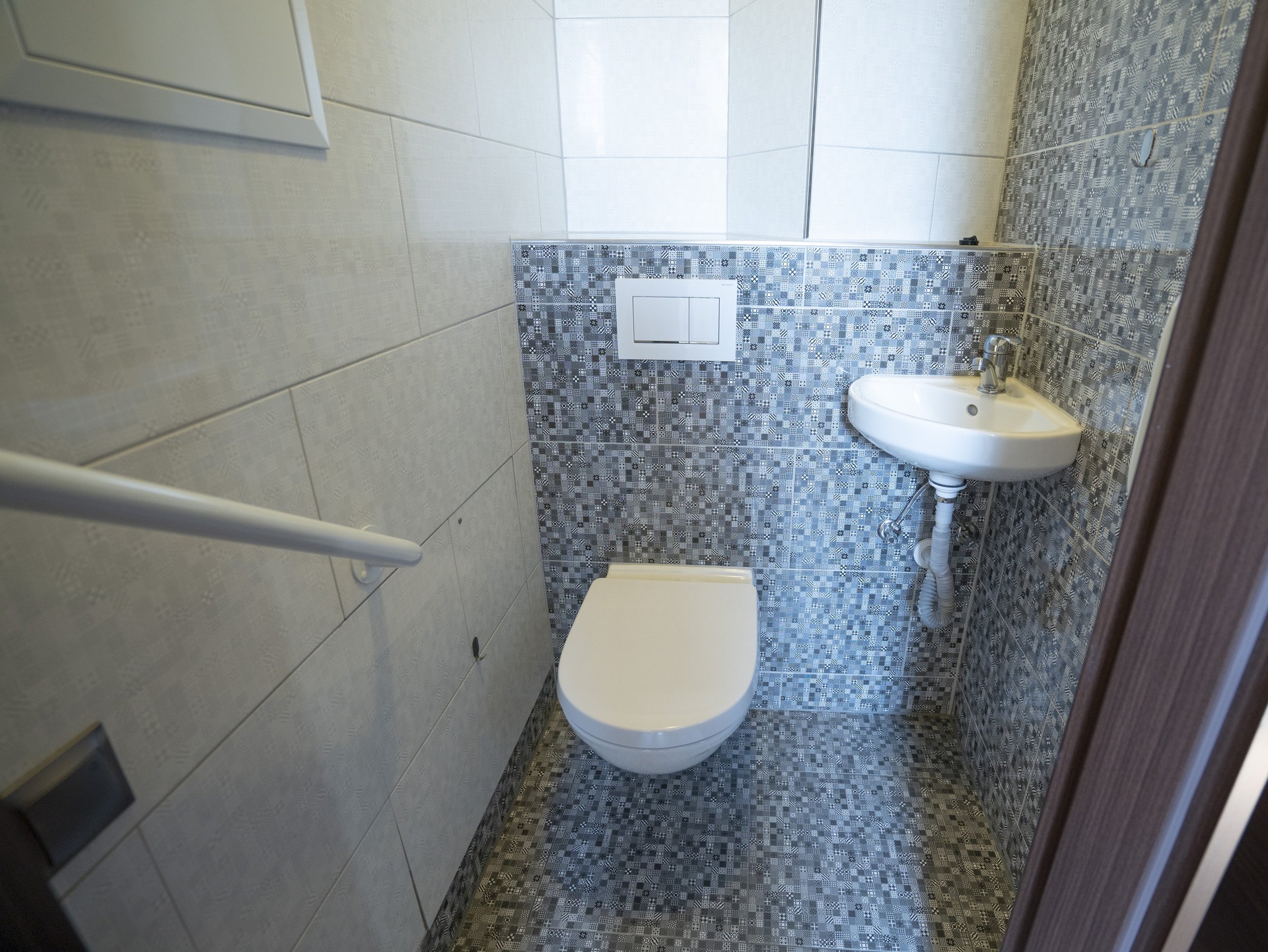 samostatné wc