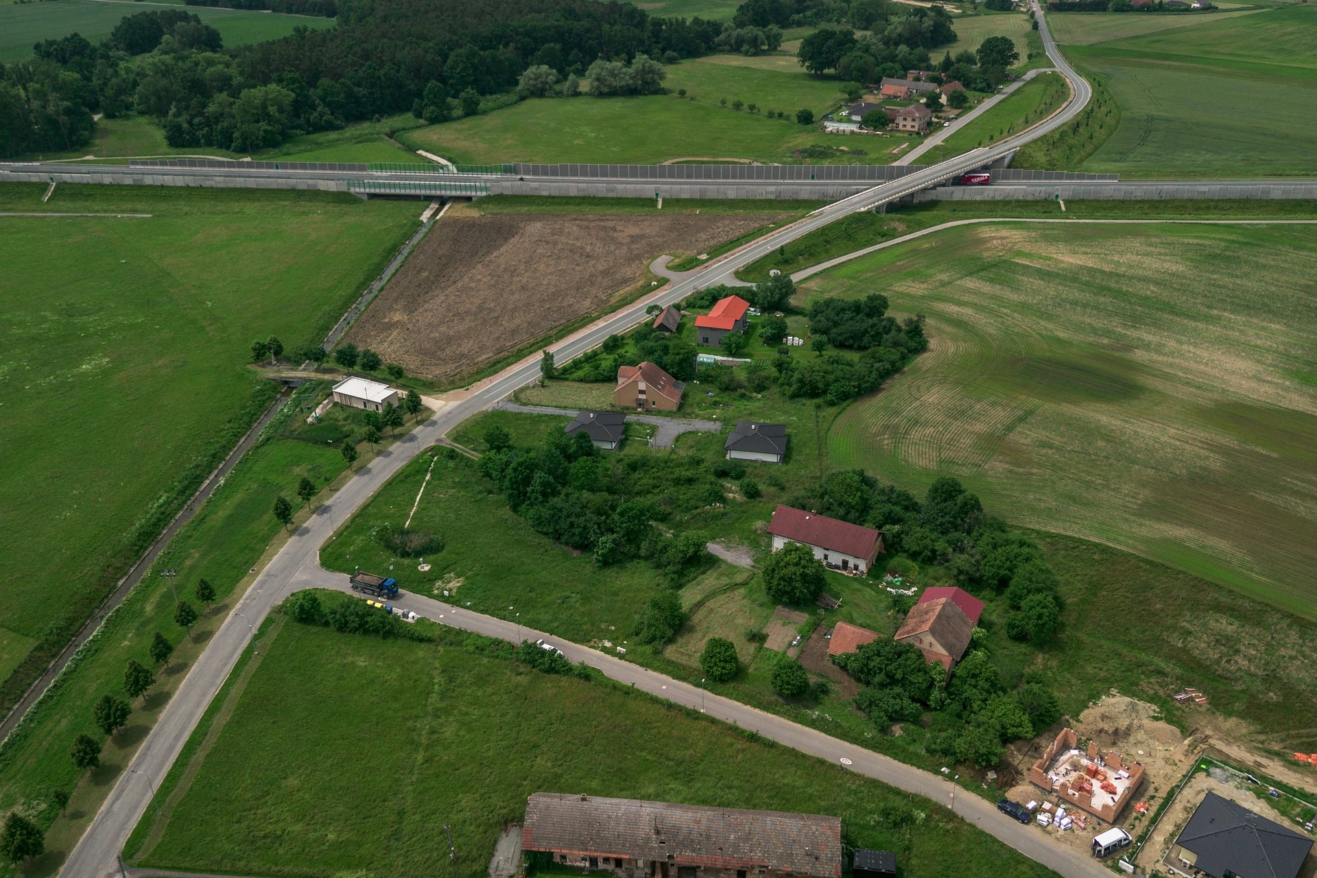 Pozemek (3)