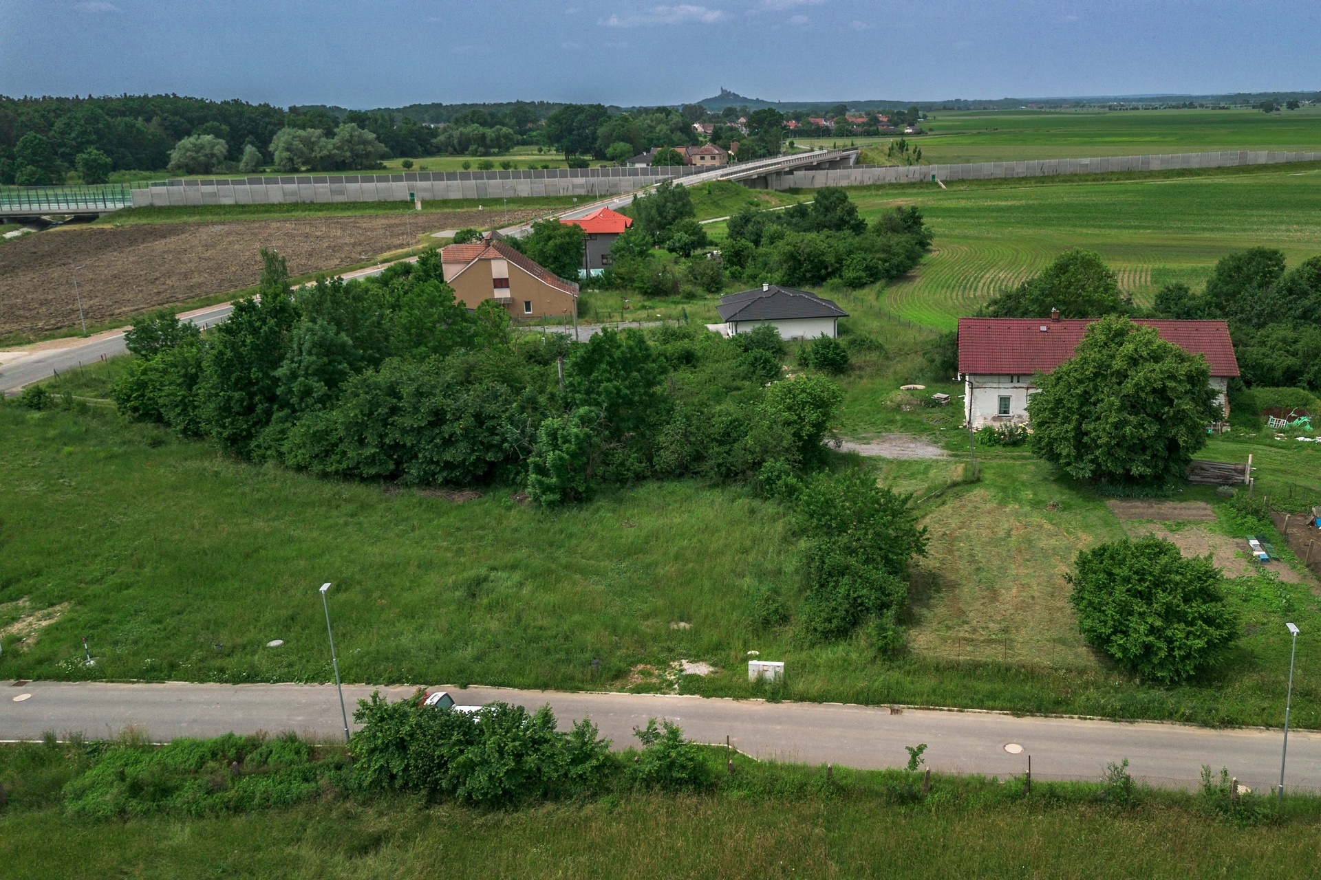 Pozemek (11)