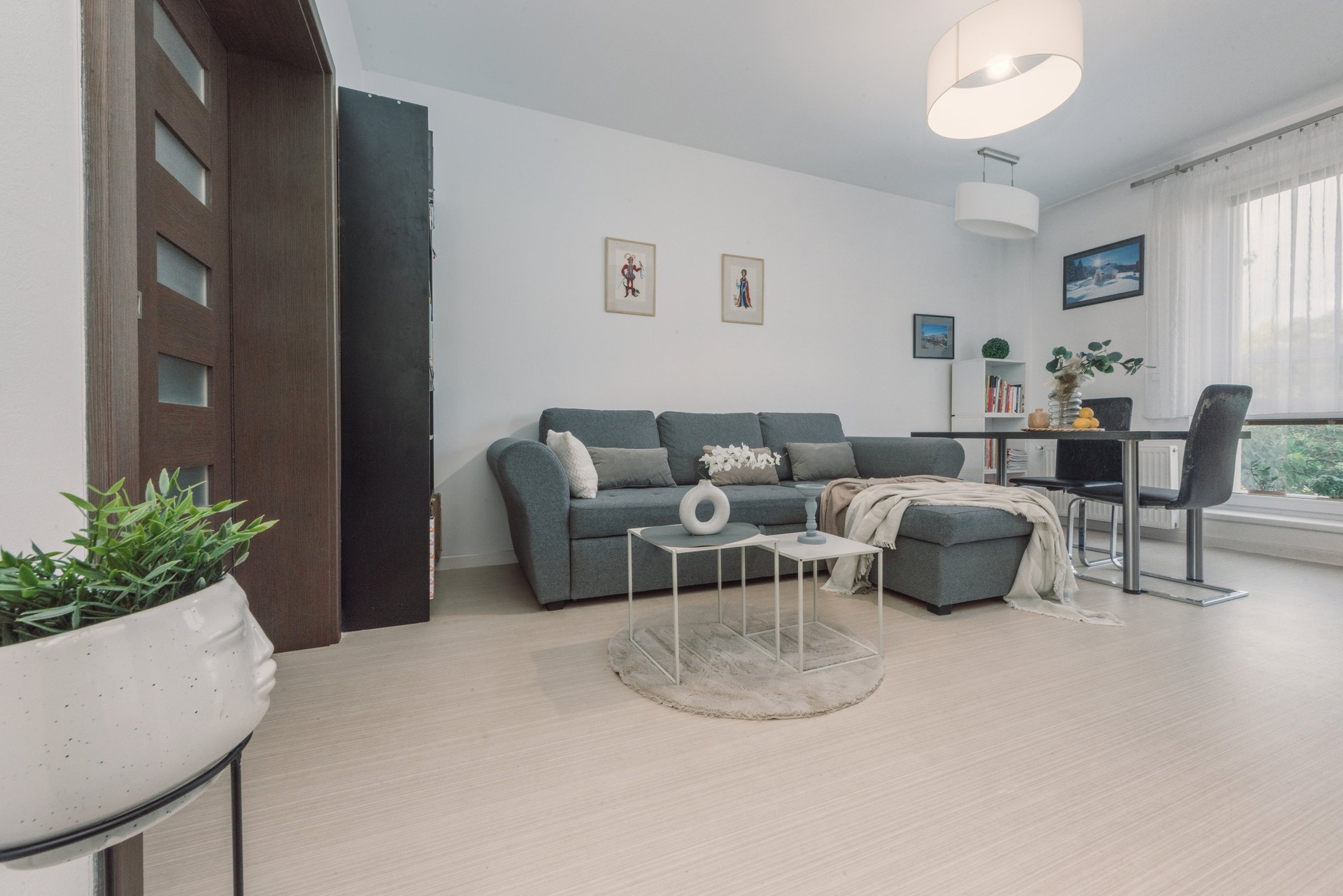 Byt 2+1 Ben. Nám (14)