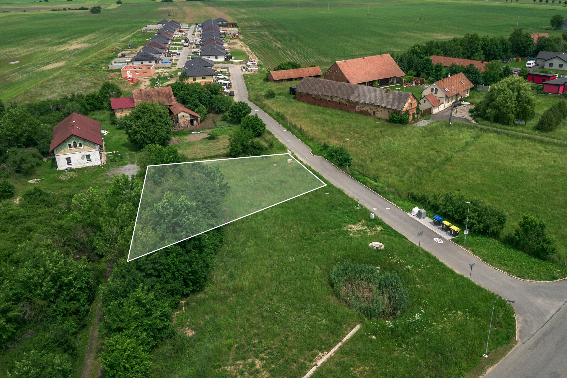 Pozemek (10)