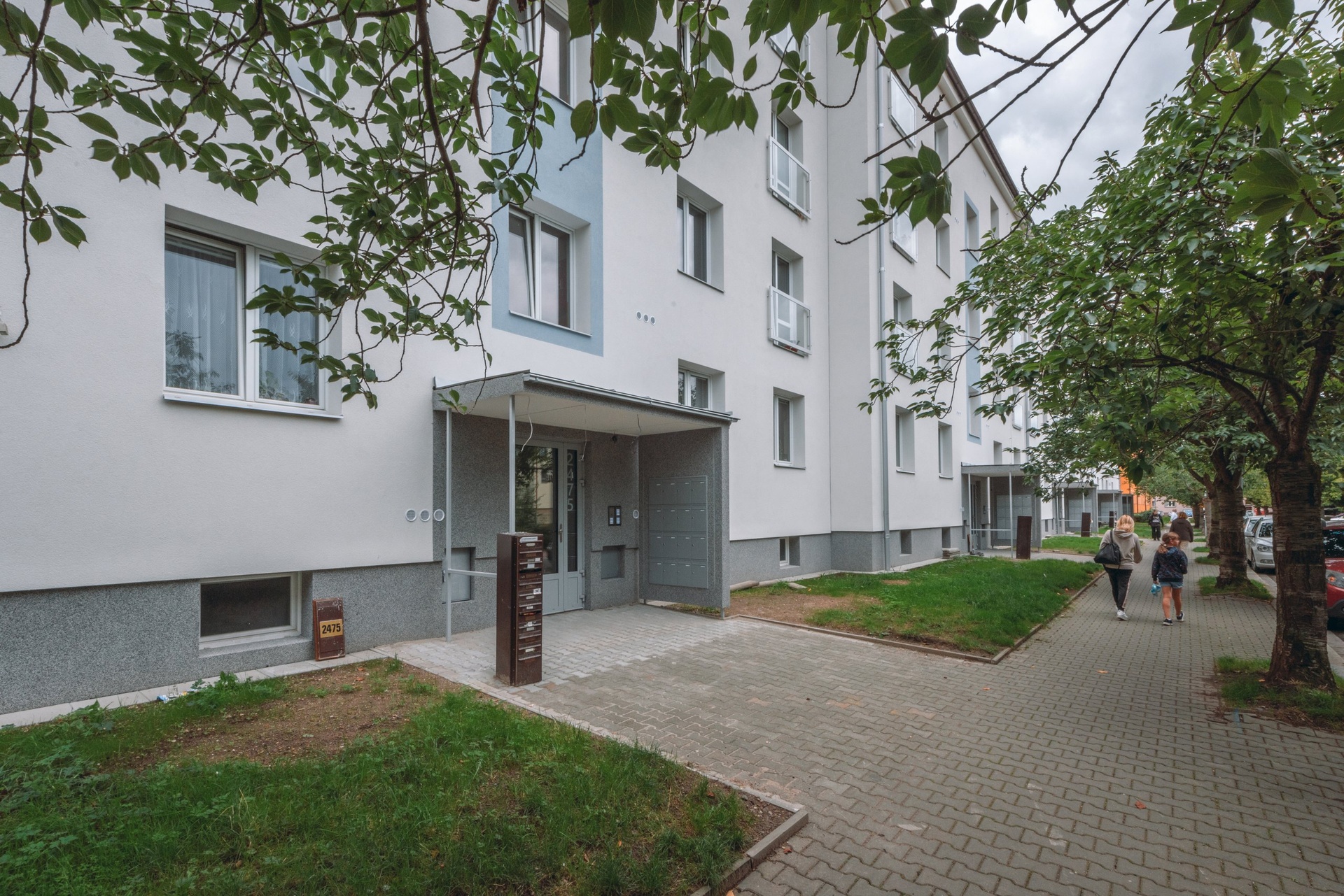 Byt 2+1 Ben. Nám (1)