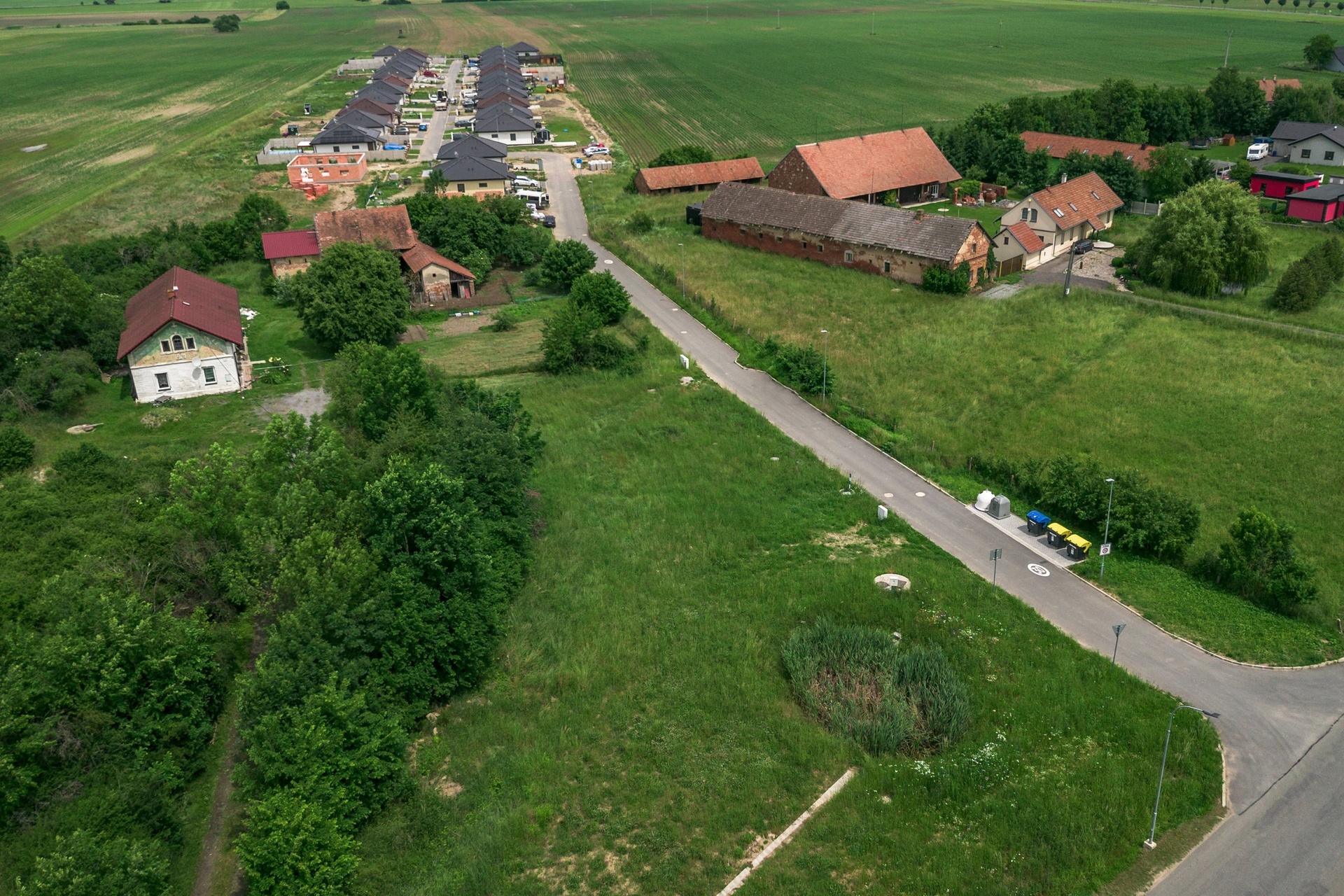 Pozemek (9)