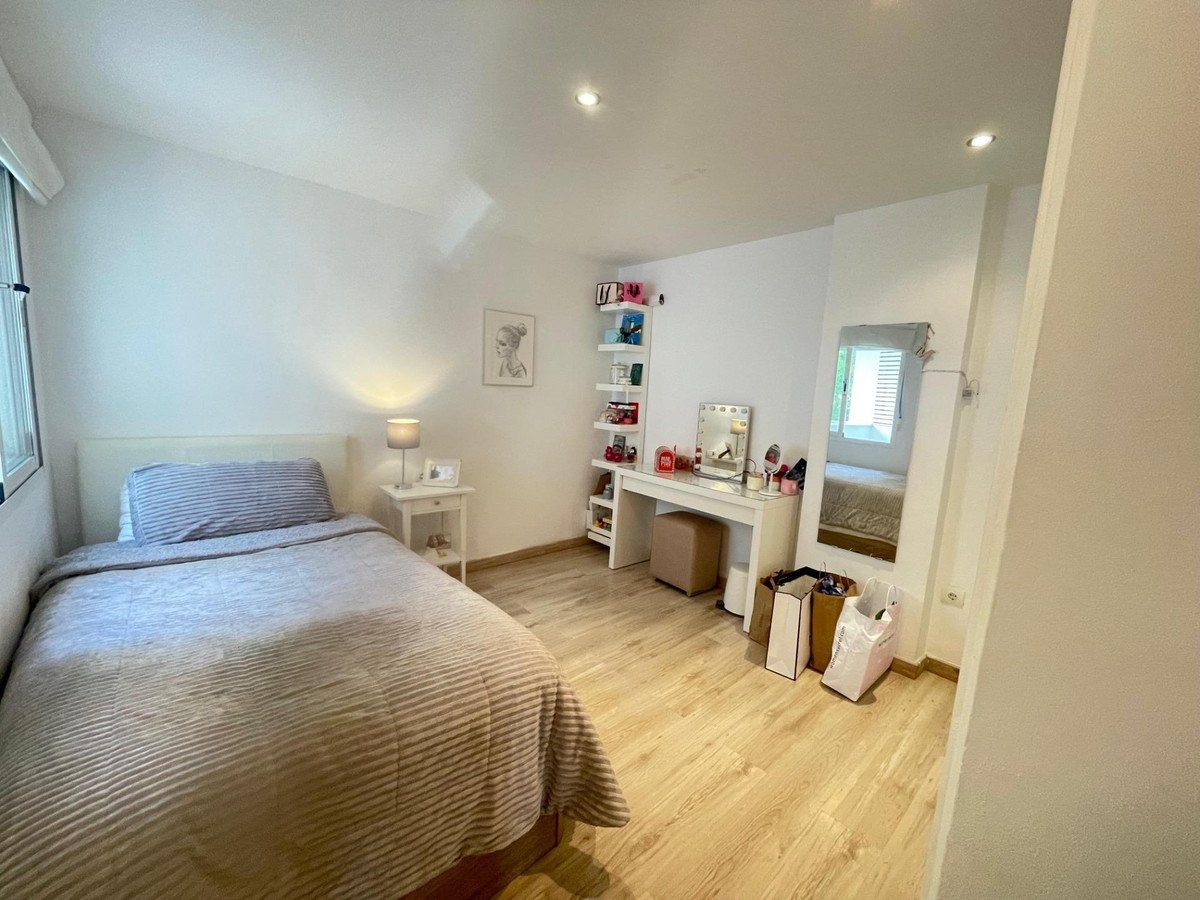 20-d1f7658cbe4ba6cd8666fec30fba80ad