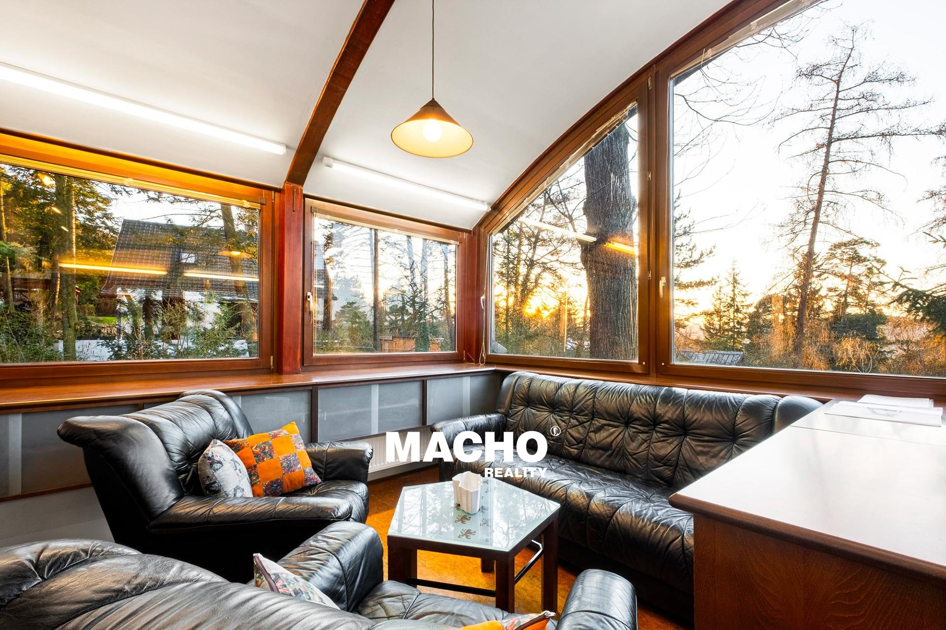 robert-macho-reality-prodej-vily-dobrichovice-67