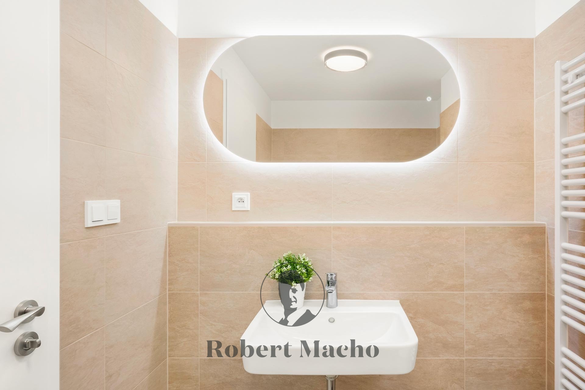 robert-macho-reality-pronajem-bytu-mezi-vodami-praha-27
