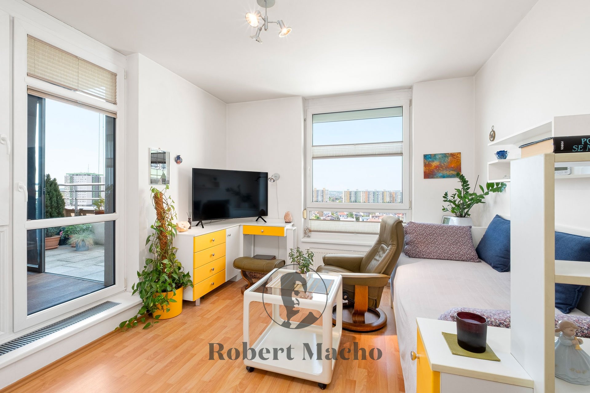robert-macho-reality-prodej-bytu-v-stihlach-praha-