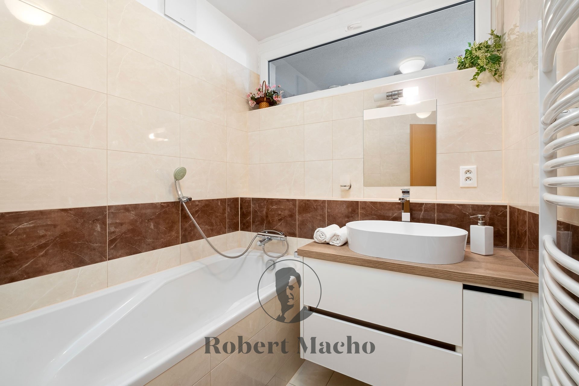 robert-macho-reality-prodej-bytu-v-stihlach-praha-