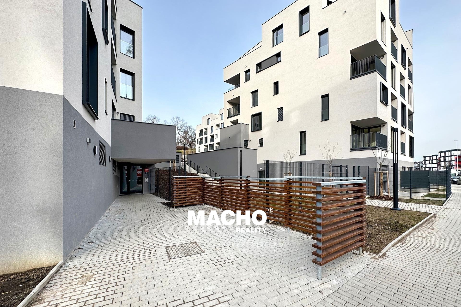 robert-macho-reality-pronajem-bytu-olgy-havlove-pr