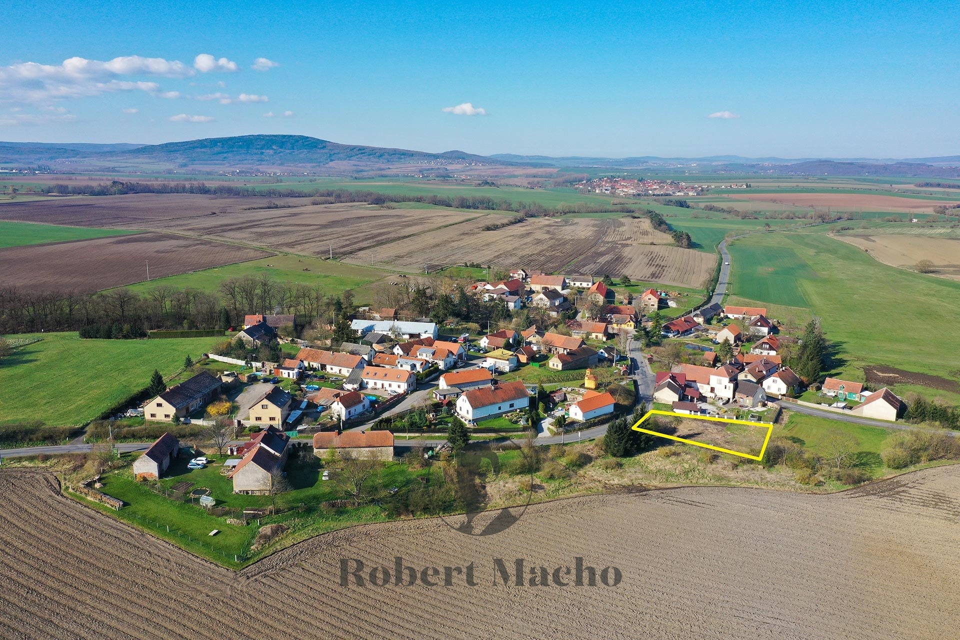 reality-robert-macho-prodej-pozemku-lazovice-03