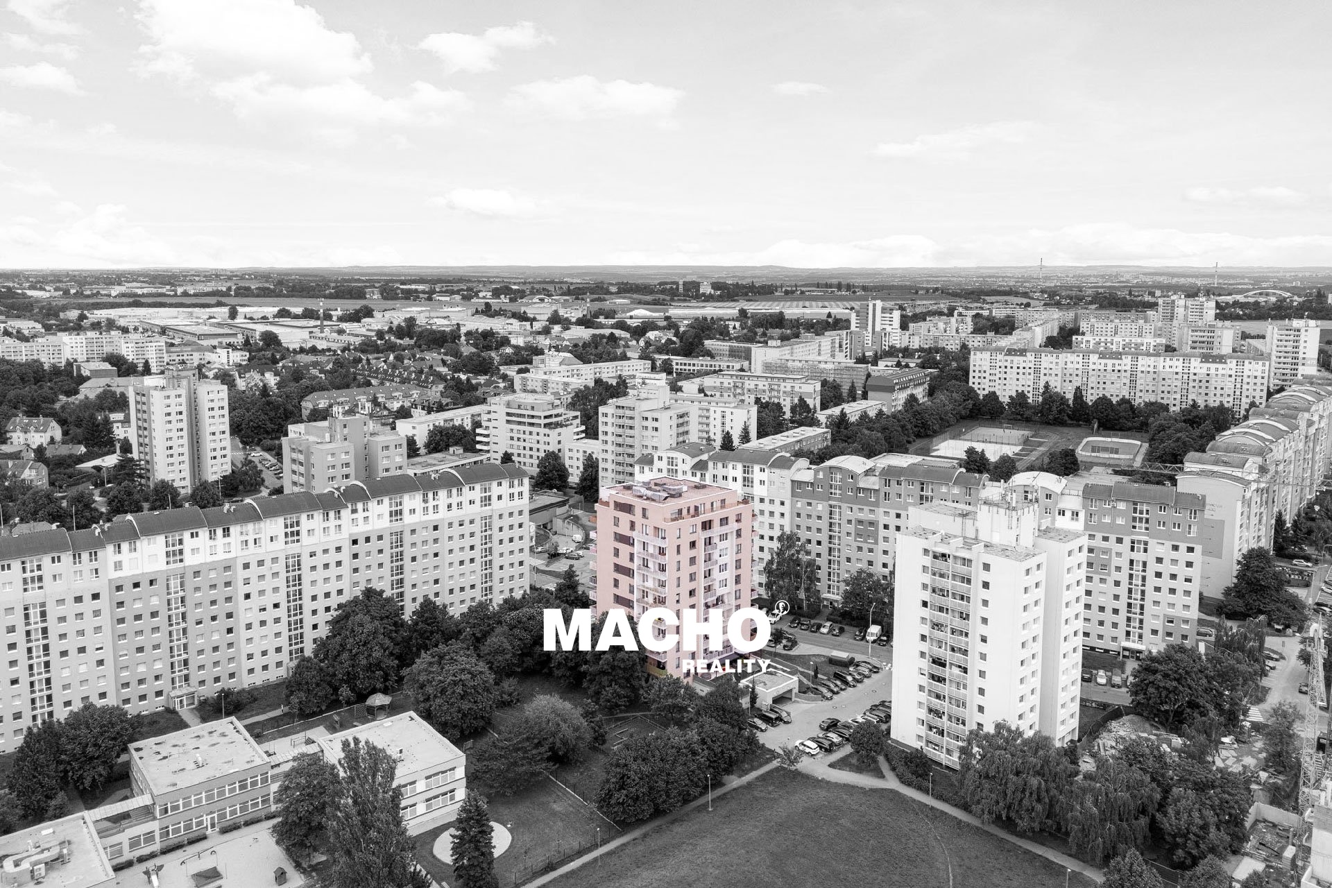 macho-reality-prodej-bytu-krivoklatska-praha-23