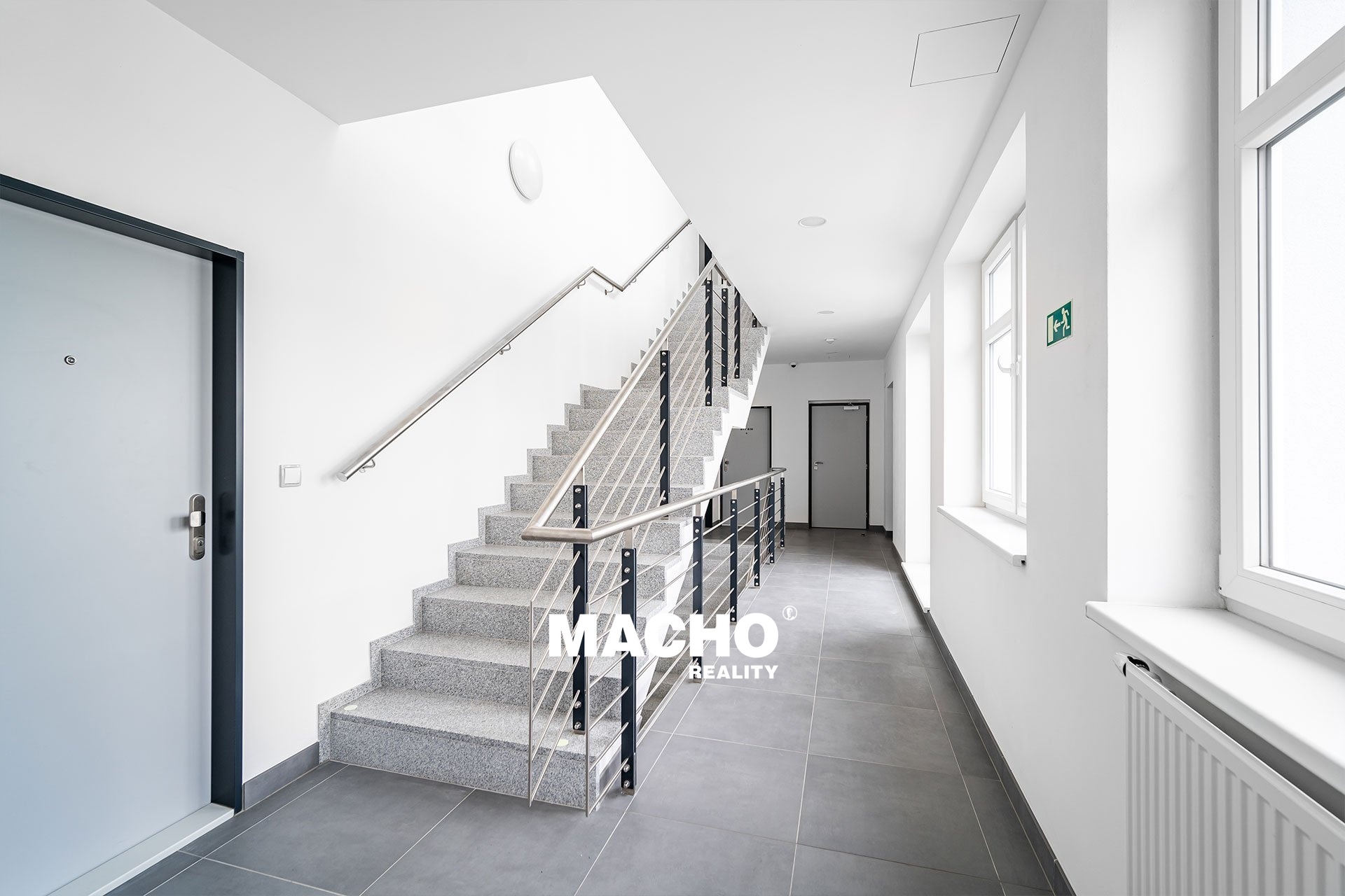 obert-macho-reality-pronajem-bytu-1kk-u-plynarny-praha-07