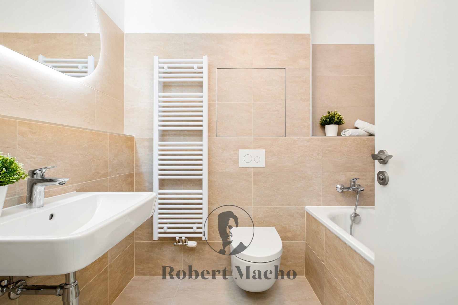 robert-macho-reality-pronajem-bytu-mezi-vodami-praha-06