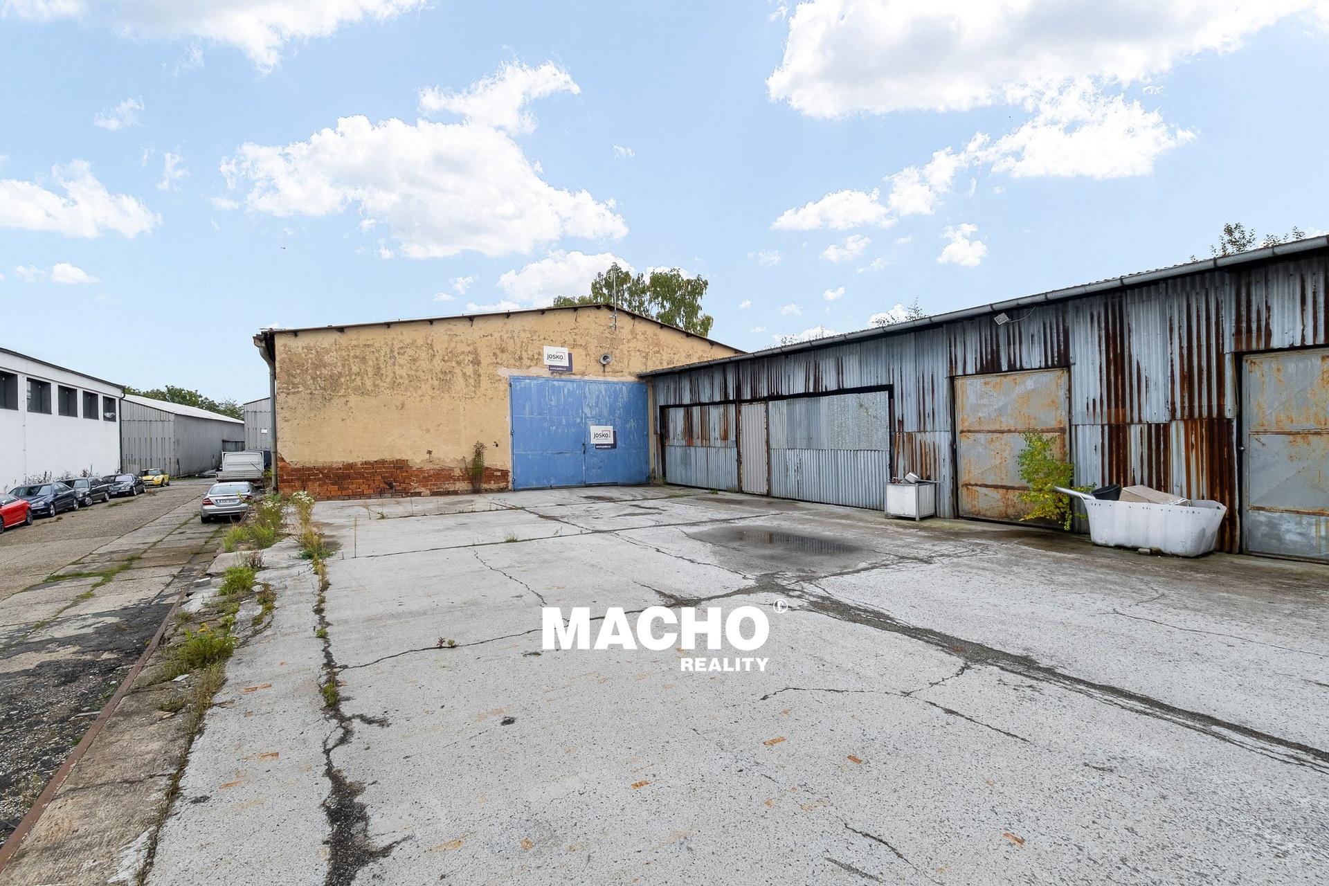 machoreality-pronajem-haly-3-chrastany-01