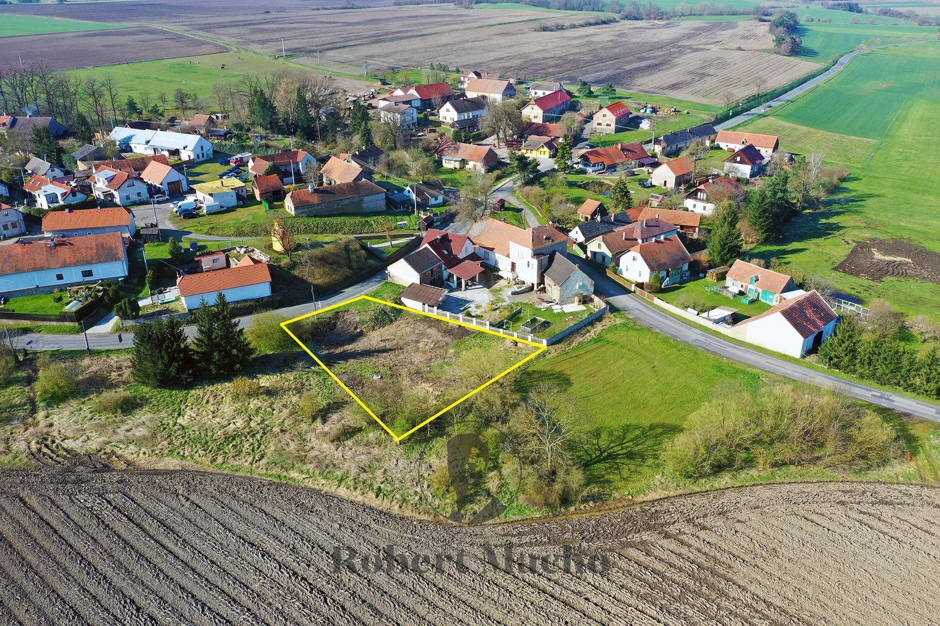 reality-robert-macho-prodej-pozemku-lazovice-05