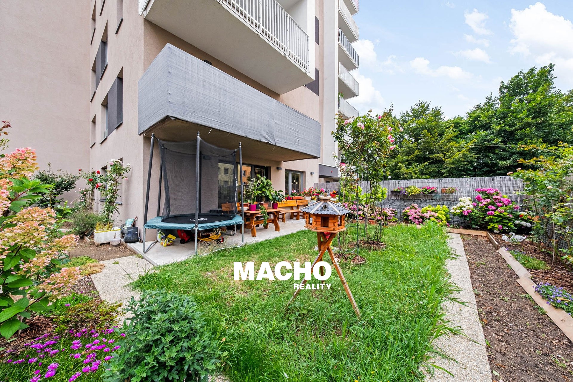 macho-reality-prodej-bytu-krivoklatska-praha-12
