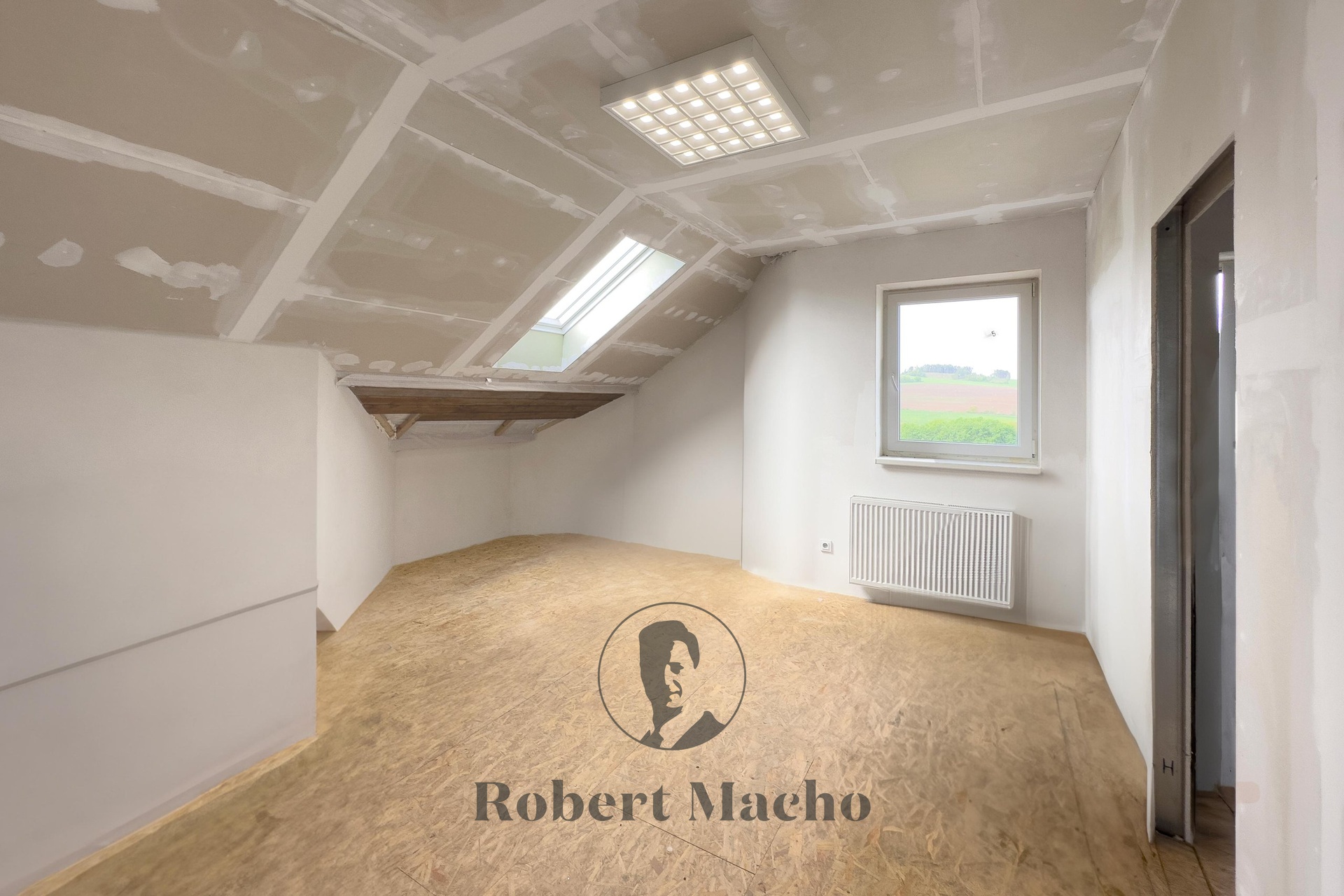 robert-macho-reality-prodej-domu-bezdekov-16