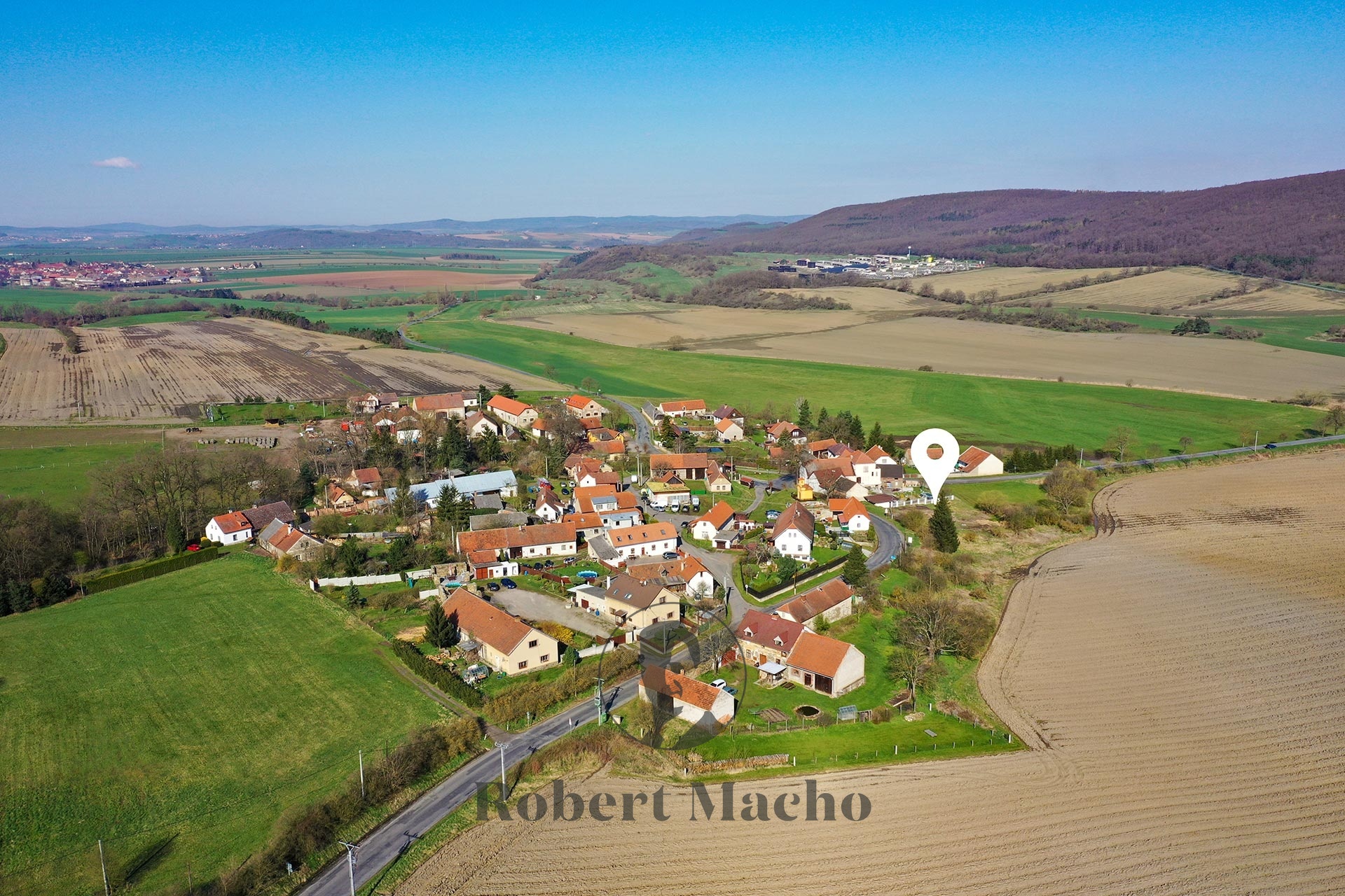 reality-robert-macho-prodej-pozemku-lazovice-01