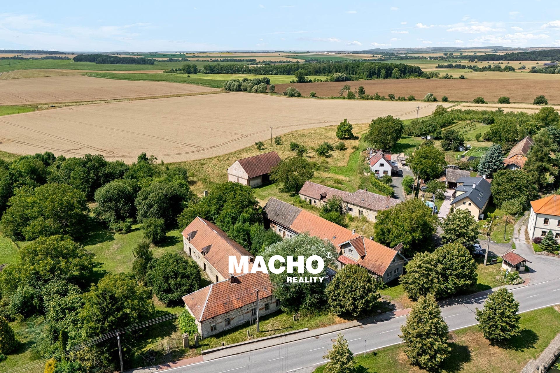 macho-reality-prodej-usedlosti-velis-09