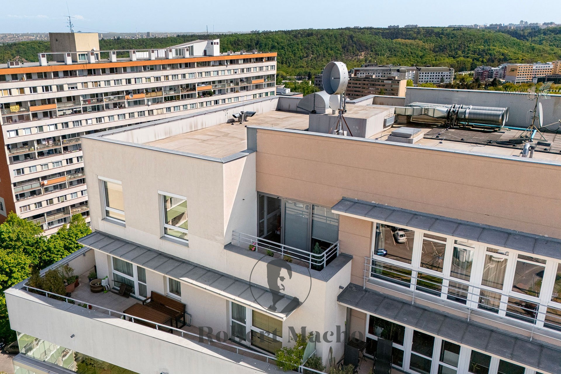 robert-macho-reality-prodej-bytu-v-stihlach-praha-
