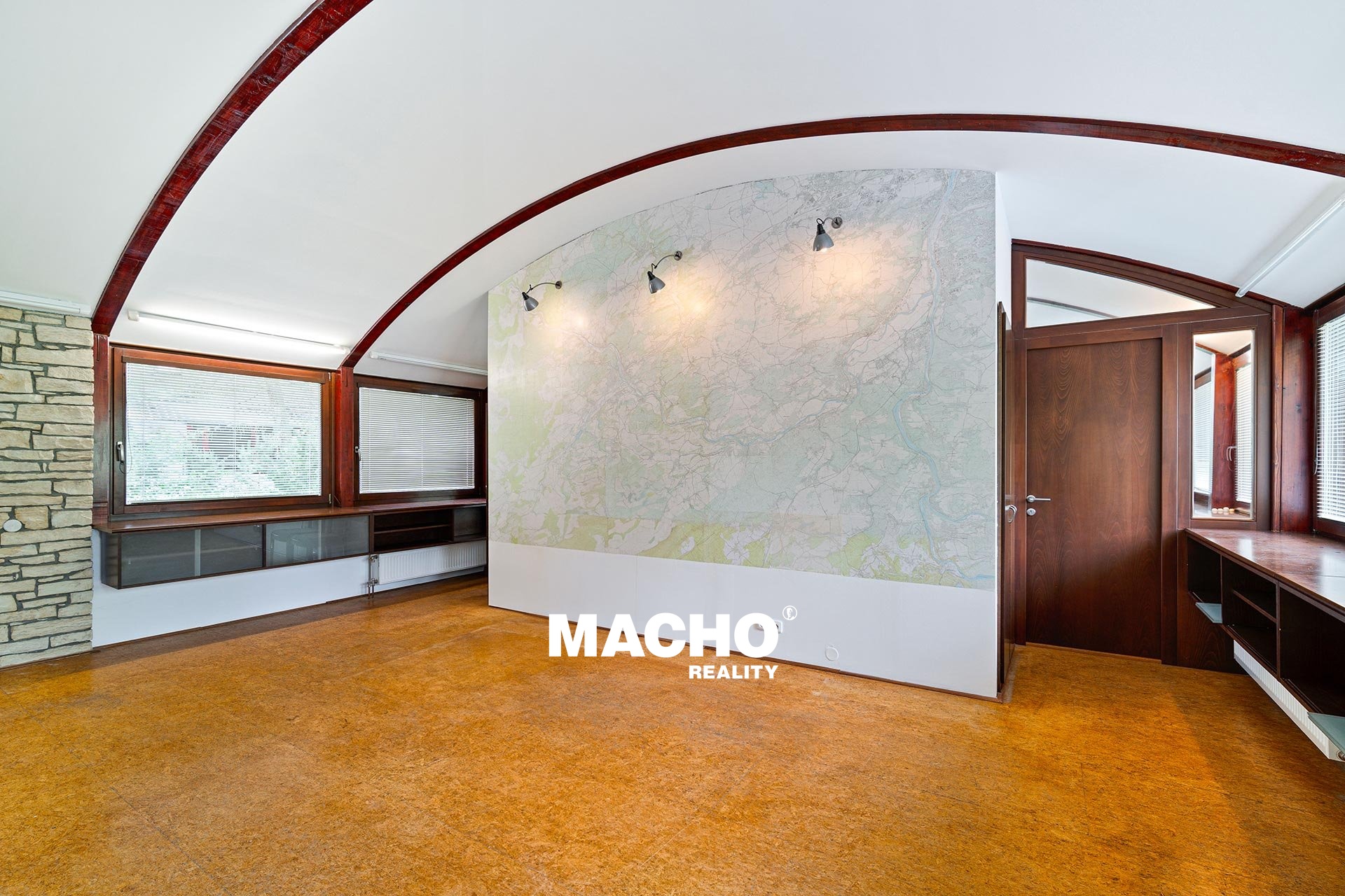 robert-macho-reality-prodej-vily-dobrichovice-17