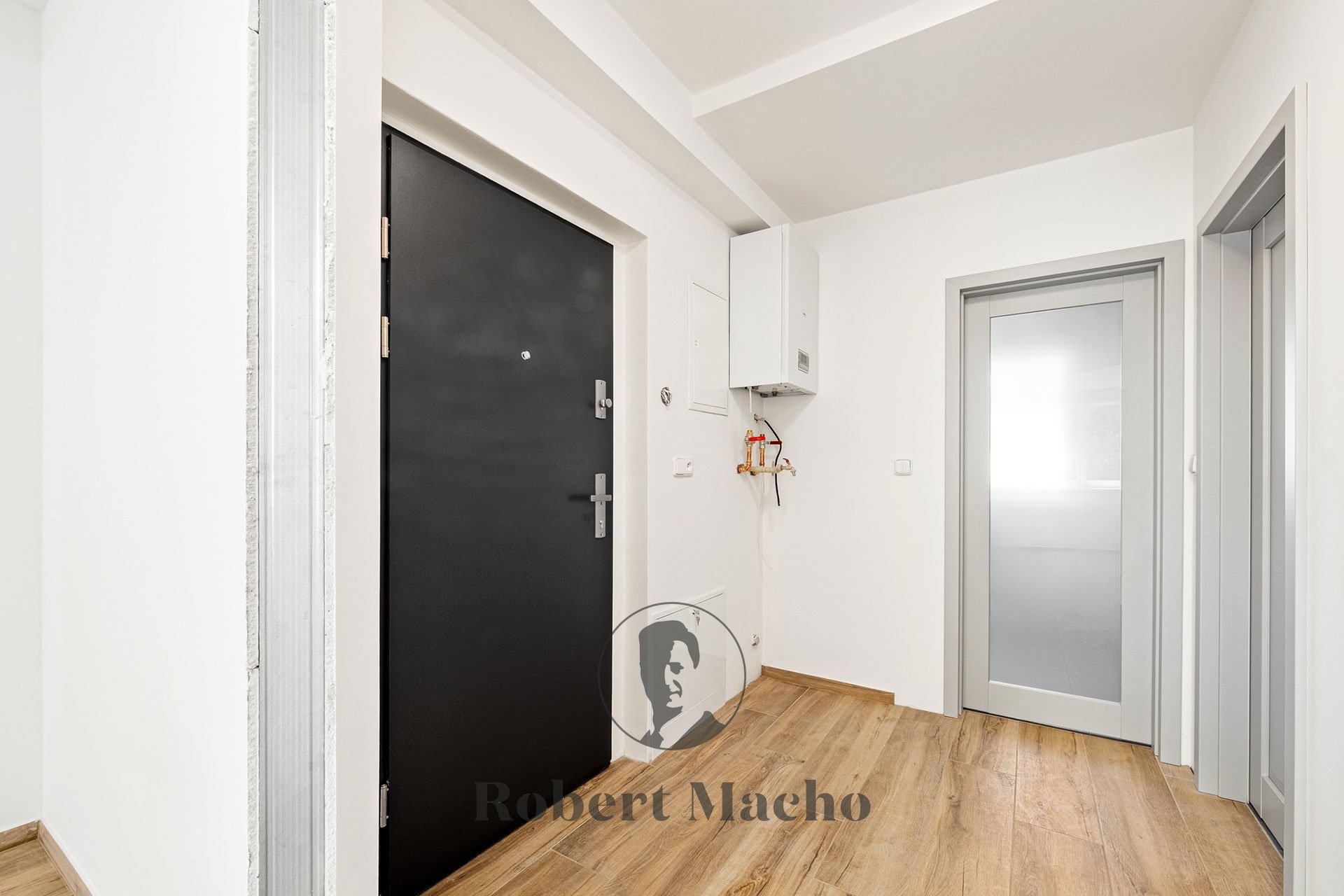 macho-reality-pronajem-bytu-5-kvetna-mnisek-07