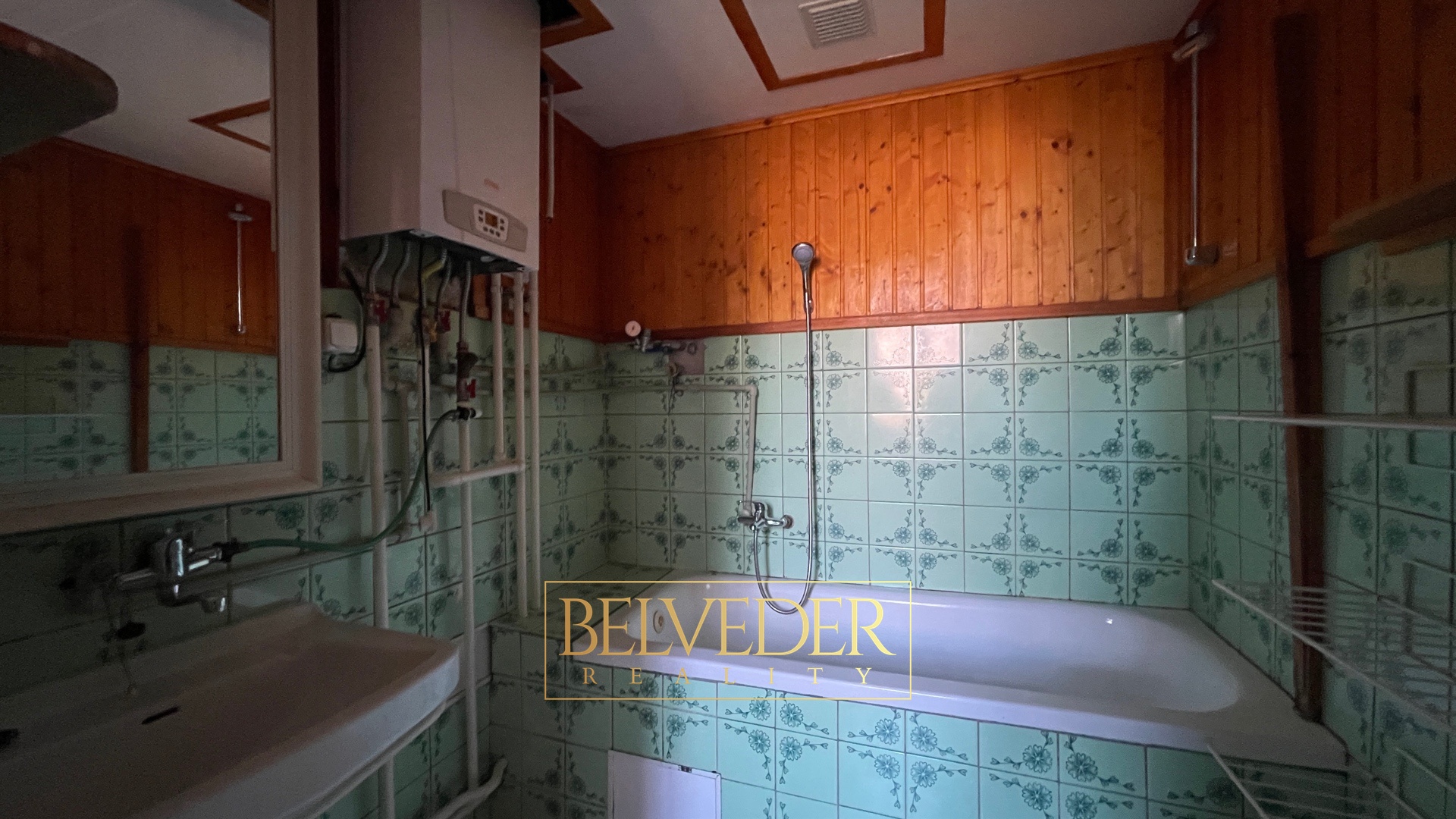 F009E315-36ED-4034-A4E9-C92D6A1DCE88