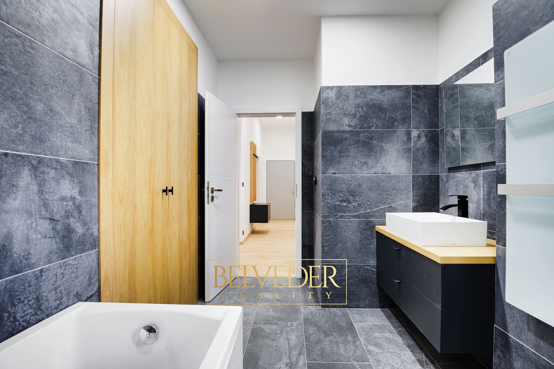 ee4c8488bd8bae1a0035b80d809a2d07.original