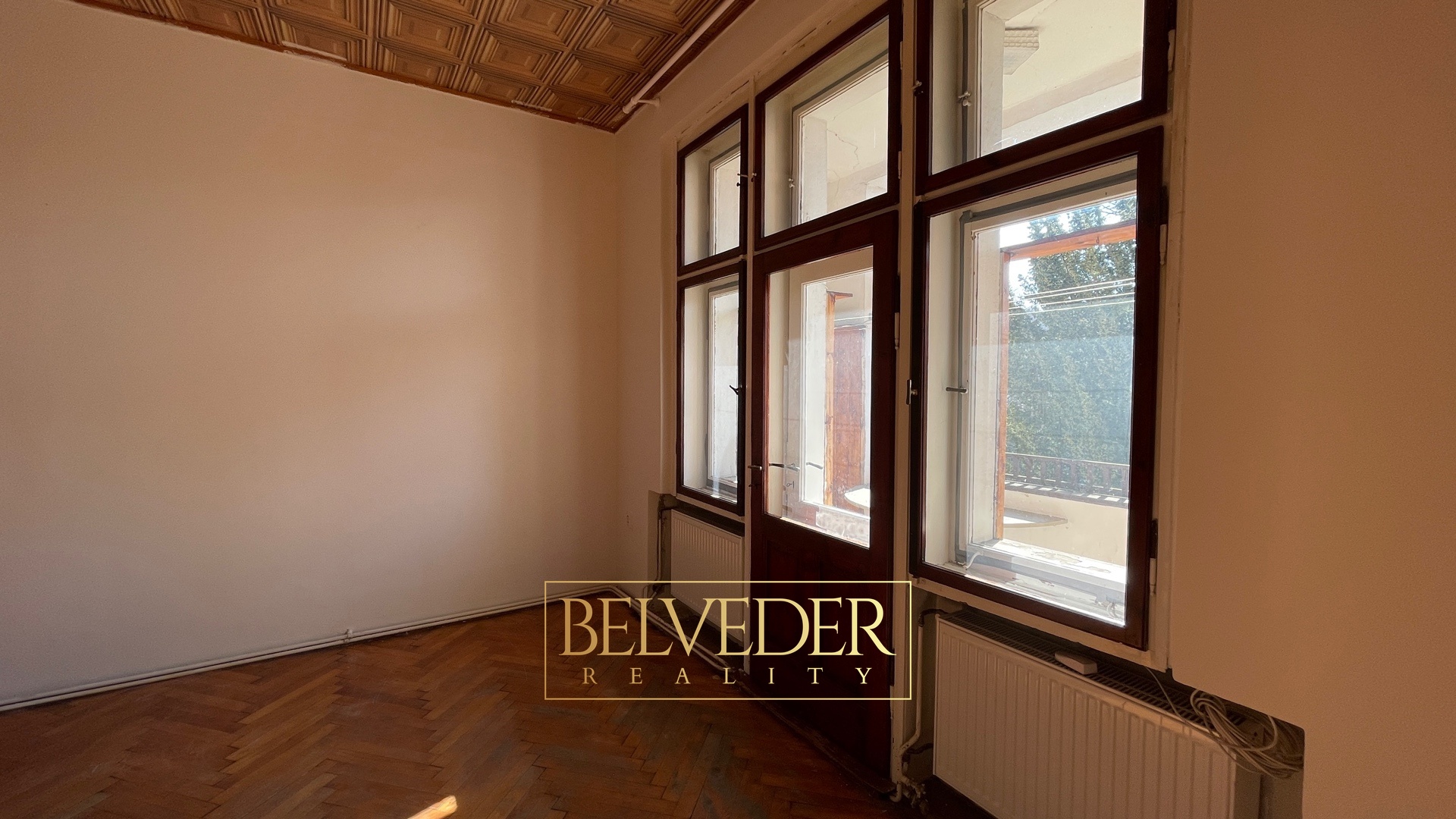 00180E75-64AA-43B1-BBA7-CCC75767B0C6