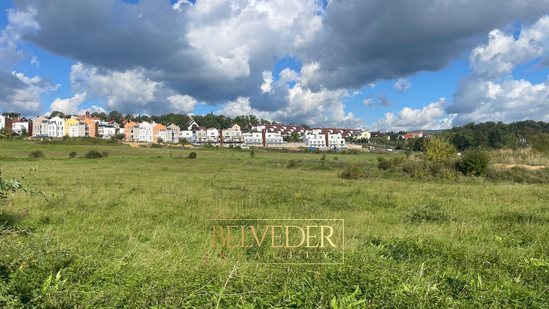 prodej-pozemky-pro-bydleni-811-m2-teplice-plynaren