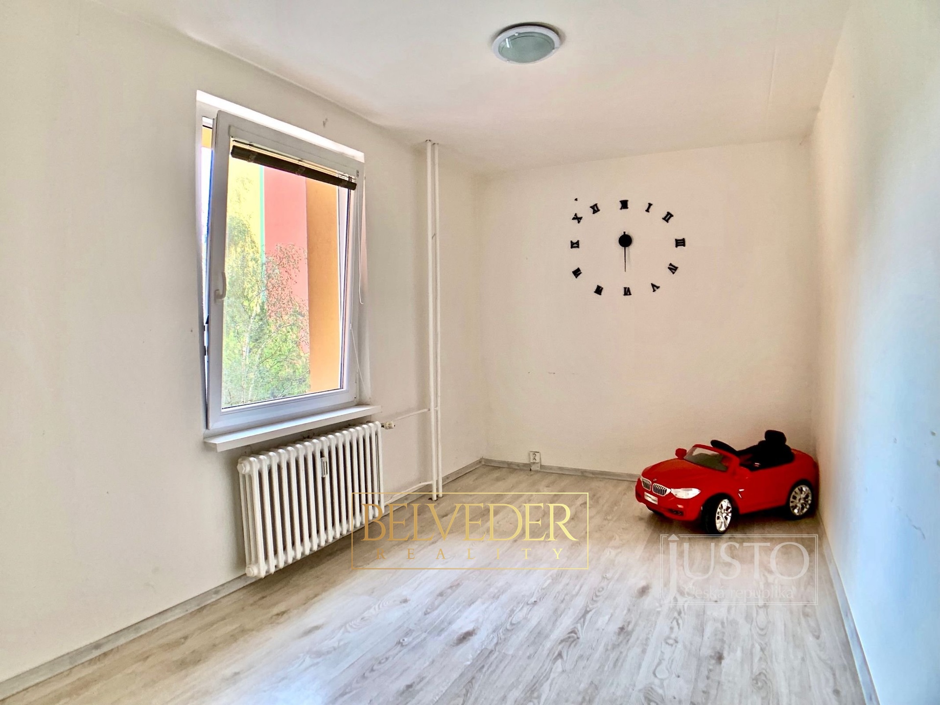 28ef162e2e988630f2c81cefbb30bacc.original