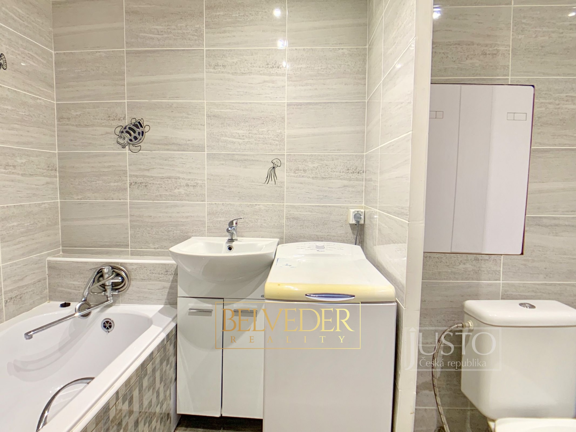 cce4f0bcb170024ae8a17125ded6d58a.original