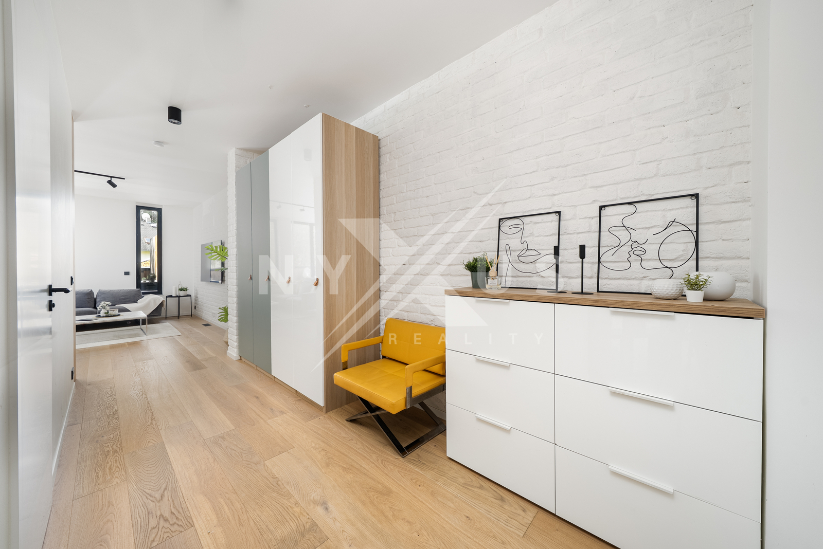 Chodba 13,9 m²