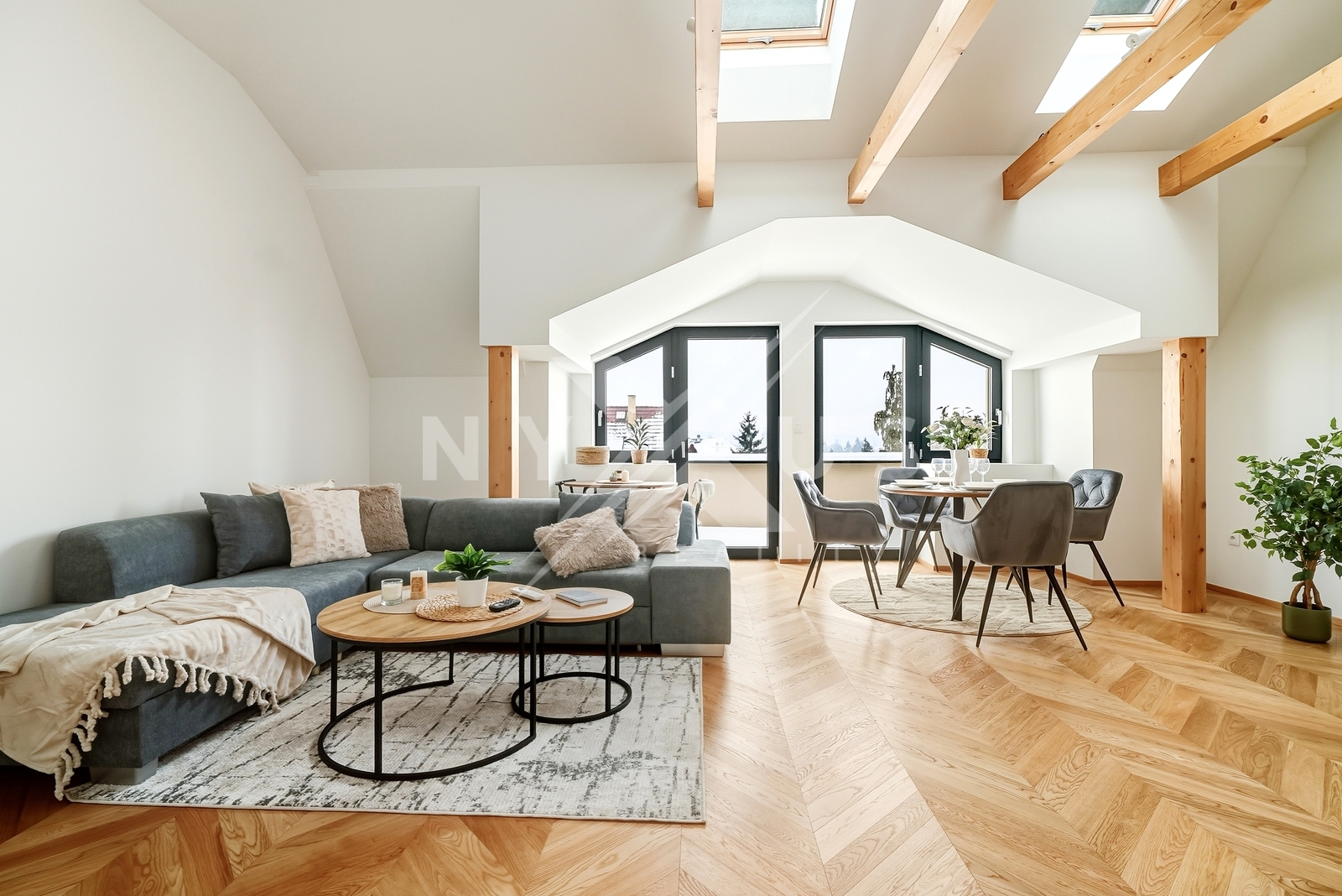 Obývací pokoj s kuchyňským koutem