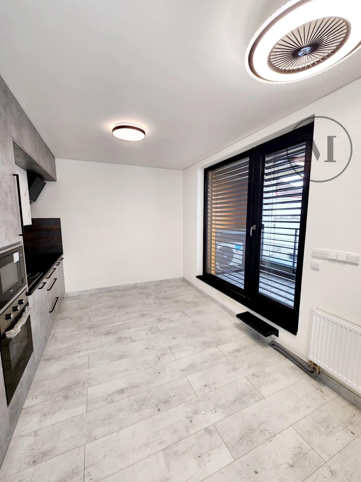 WhatsApp Image 2026-03-23 at 22.00.22.jpeg