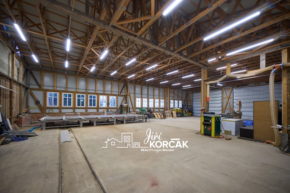 Hala-Olesna_web_0001