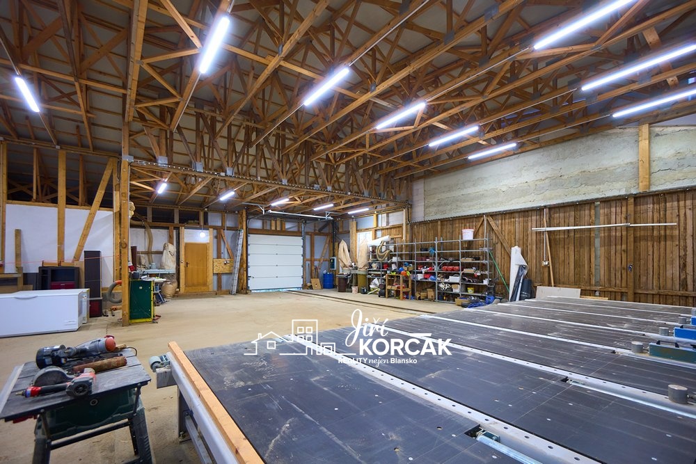 Hala-Olesna_web_0005