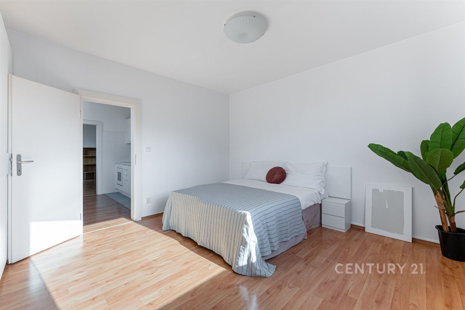Prodej bytu 3+1 Praha 8 950 000 Kč, foto 4