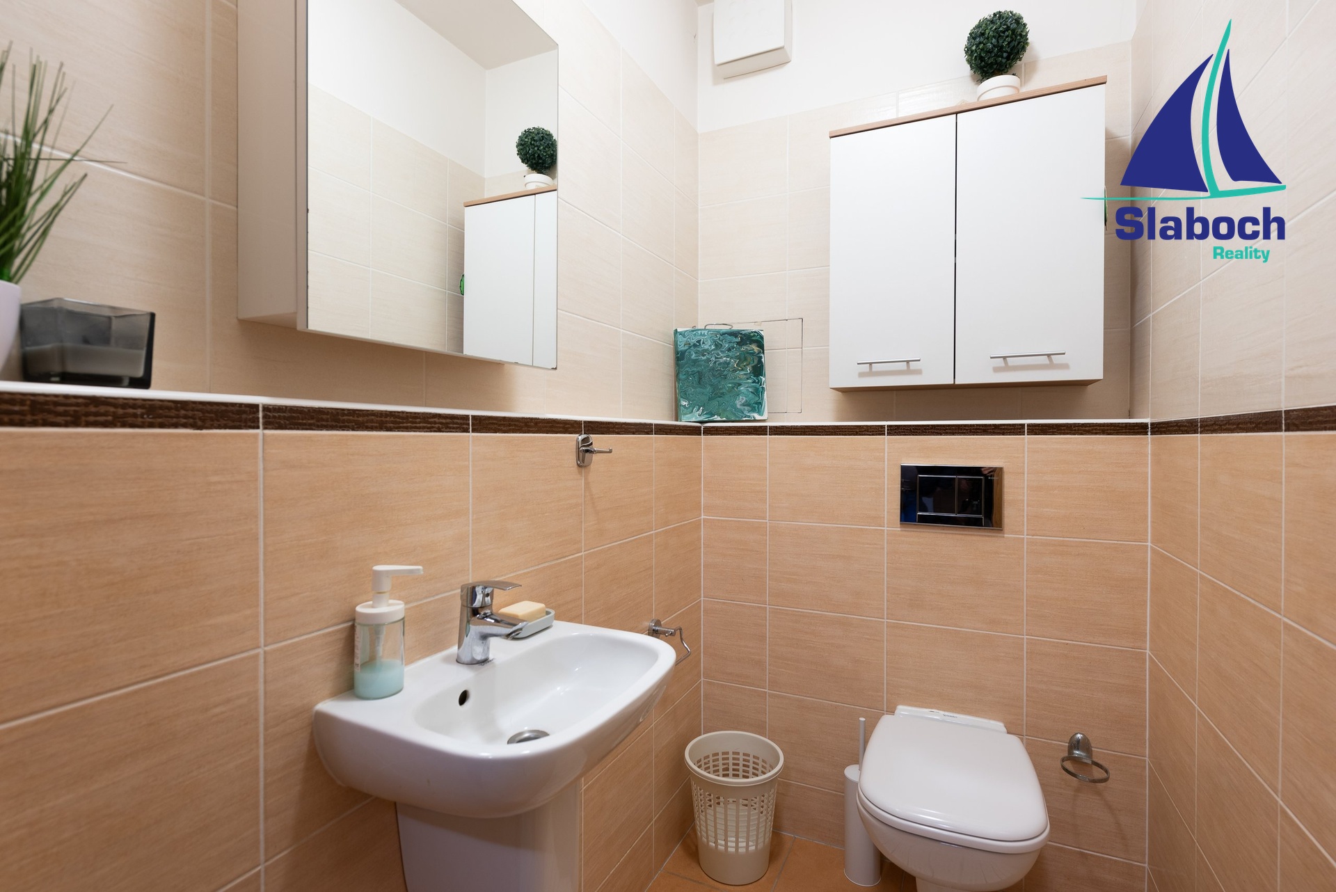 Byt_Laténská_(8_of_26)[1]