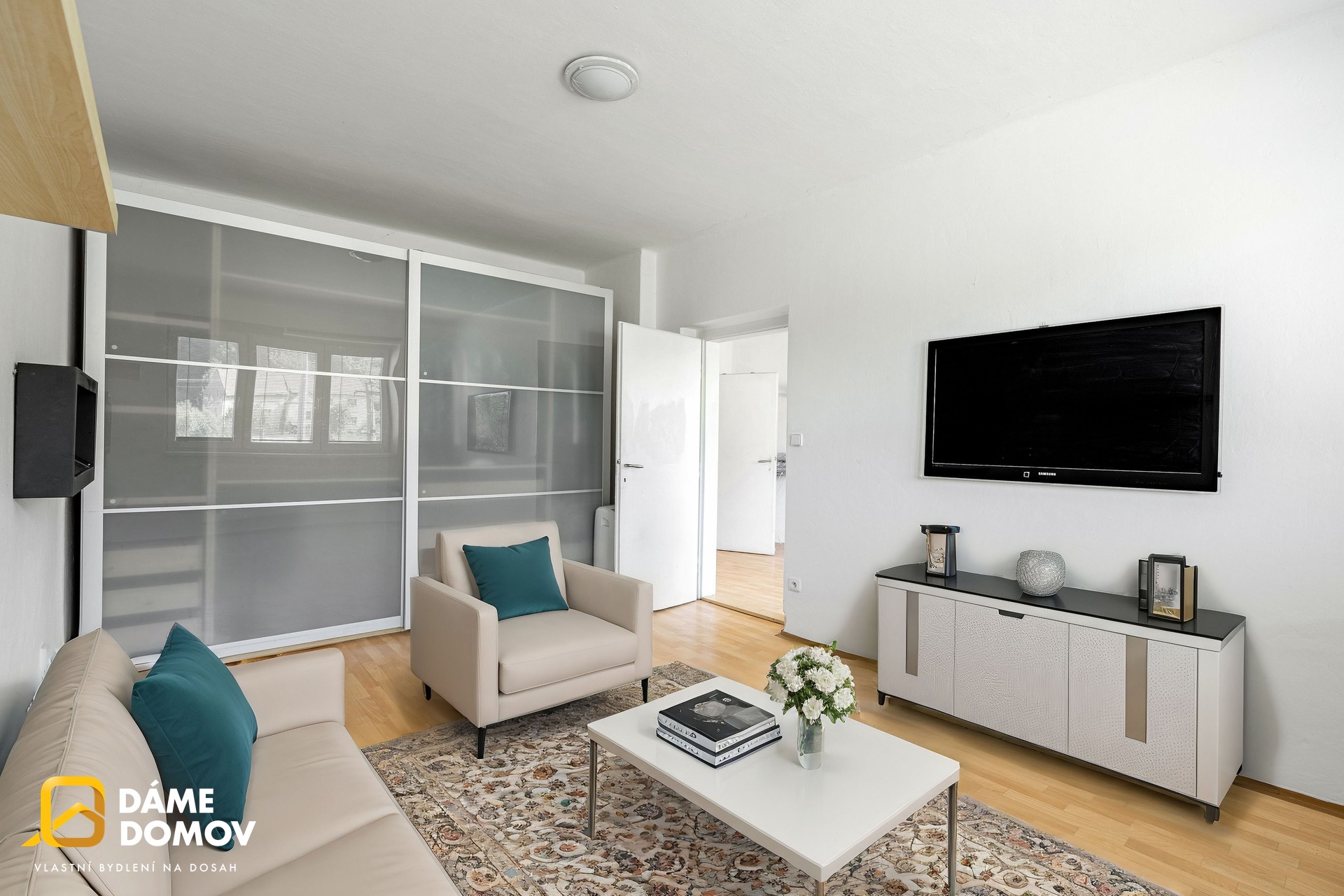 DSC05703-HDR-final-obyvak c1