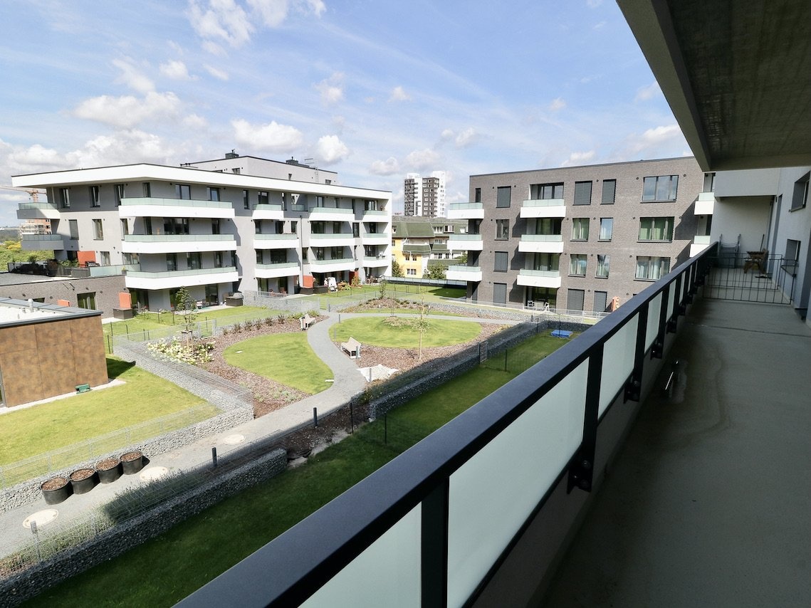 Balkon 1