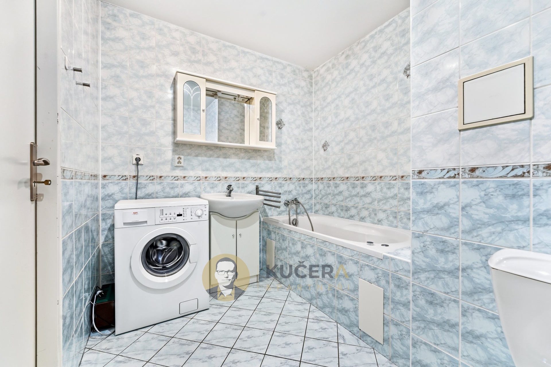 Praha_Hne?zdenska?_rozlis?eni? pro web-24